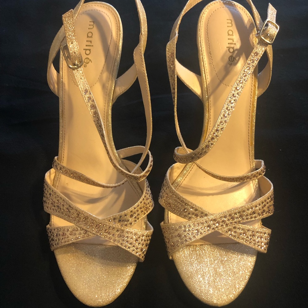 SIZE 11 | Women’s Formal Heels | Gold